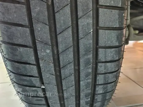 KICKS - 1.6 16V SV 4P XTRONIC