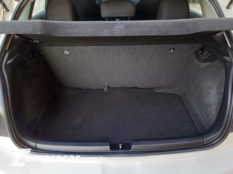 Polo Track 1.0 Flex 12V 5p