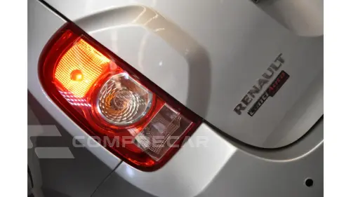 DUSTER - 2.0 DYNAMIQUE 4X2 16V 4P AUTOMÁTICO