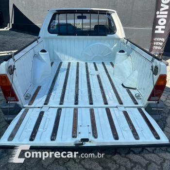 SAVEIRO 1.6 CL CS 8V