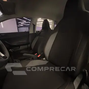 Polo Track 1.0 Flex 12V 5p