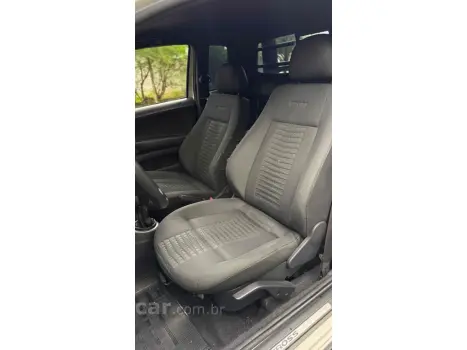 SAVEIRO 1.6 CROSS CE 8V FLEX 2P MANUAL