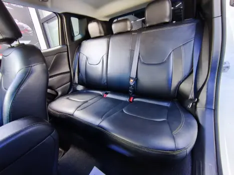 Renegade1.8 4x2 Flex 16V Aut.