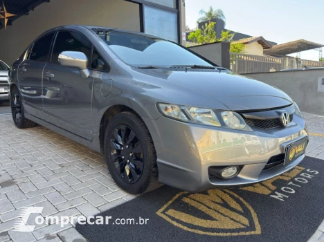 Civic Sed. LXL/LXL SE 1.8 Flex 16V Mec.