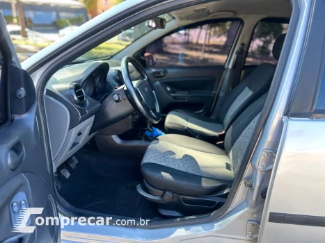 Fiesta Sedan 1.0 8V Flex 4p