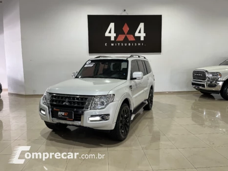 Mitsubishi PAJERO 3.8 HPE 4X4 V6 24V 4 portas