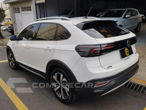 Nivus 1.0 4P FLEX 200 TSI HIGHLINE TURBO AUTOMÁTICO