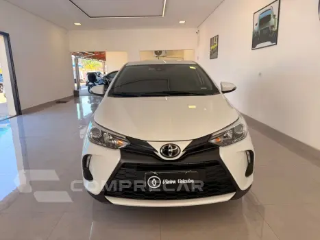 Yaris Sedan 1.5 16V 4P FLEX XS CONNECT MULTIDRIVE AUTOMÁTICO