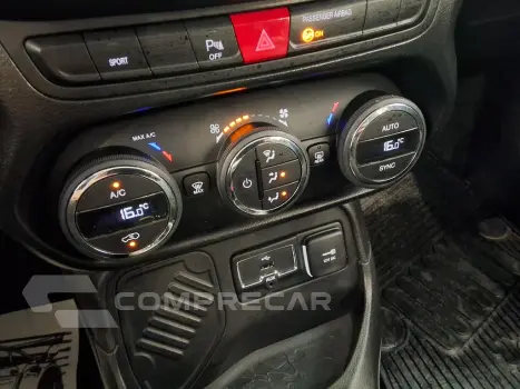 RENEGADE 1.8 16V FLEX LONGITUDE 4P AUTOMATICO