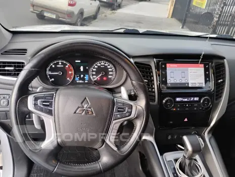 PAJERO 2.5 Sport HPE 4X4 8V Turbo Intercooler