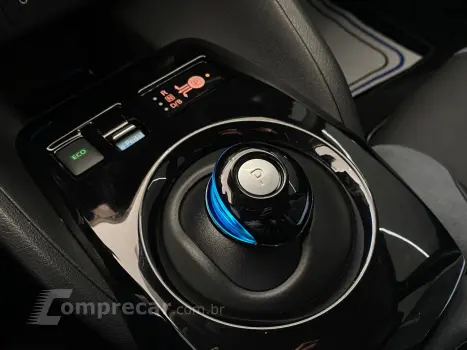 LEAF Aut. (Elétrico)