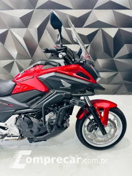 nc 750x
