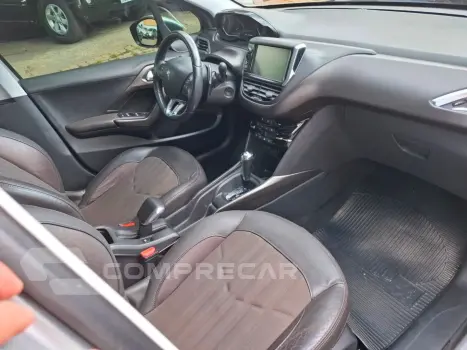 2008 1.6 16V Flex Griffe 4P Automático