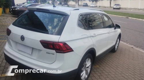 Tiguan Allspace 1.4 16V 4P TSI 250 FLEX TURBO COMFORTLINE AU