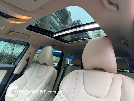 XC60 2.4 D5 Momentum AWD