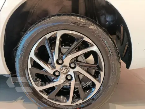 YARIS 1.5 16V FLEX SEDAN XLS CONNECT MULTIDRIVE