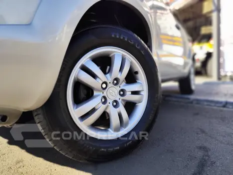 TUCSON 2.0 MPFI GLS 16V 143CV 2WD GASOLINA 4P AUTOMÁTICO