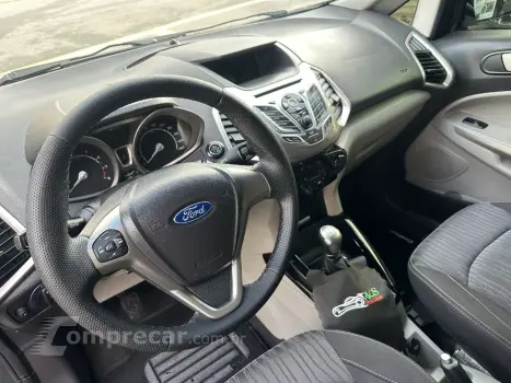EcoSport TITANIUM 1.6 16V Flex 5p