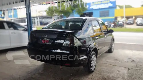 FIESTA 1.6 MPI Class Sedan 8V