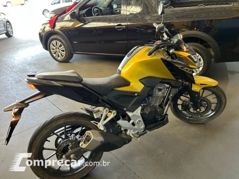 CB 300F Twister Flex