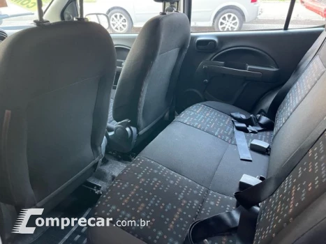 UNO - 1.0 EVO VIVACE 8V 4P MANUAL