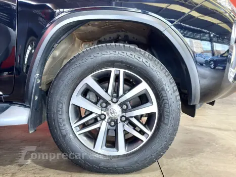 HILUX SW4 2.8 SRX 4X4 7 LUGARES 16V TURBO INTERCOOLER DIESEL