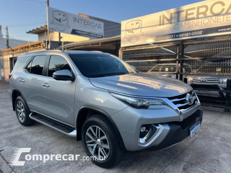 HILUX SW4 2.8 D-4d Turbo SRX 4X4