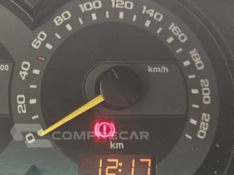 CLASSIC - 1.0 MPFI LIFE 8V 4P MANUAL