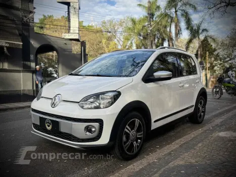 Volkswagen CROSS UP 1.0 TSI 12V FLEX 4P MANUAL 4 portas