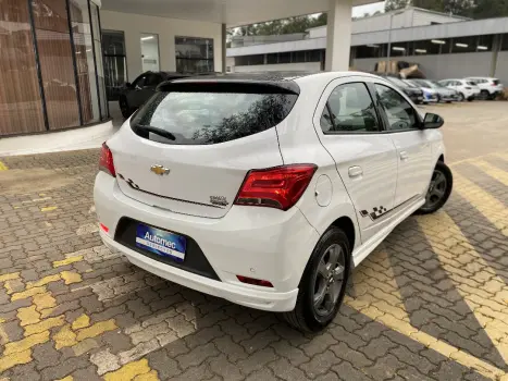 ONIX 1.4 MPFI EFFECT 8V FLEX 4P MANUAL