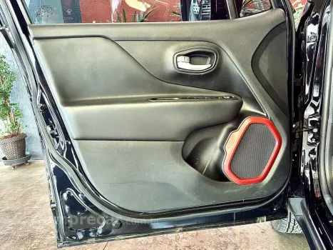 RENEGADE 1.3 T270 TURBO FLEX TRAILHAWK 4X4 AT9