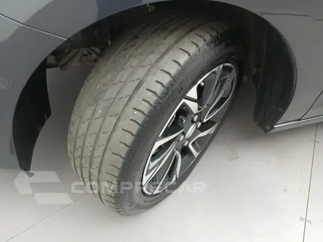 ONIX 1.0 TURBO FLEX PLUS PREMIER AUTOMÁTICO