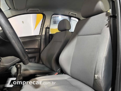 VOYAGE 1.0 MI 8V FLEX 4P MANUAL