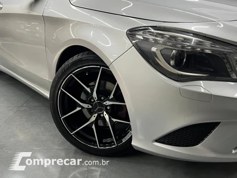CLA 200 1.6 FIRST EDITION TURBO GASOLINA 4P AUTOMATIZADO