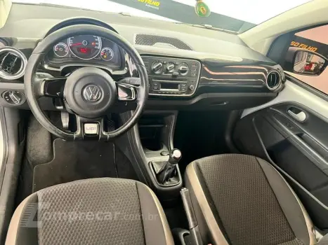 UP! CROSS 1.0 TSI TOTAL FLEX MEC. 4P