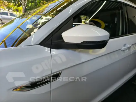 T-Cross 1.4 4P 250 TSI FLEX HIGHLINE AUTOMÁTICO