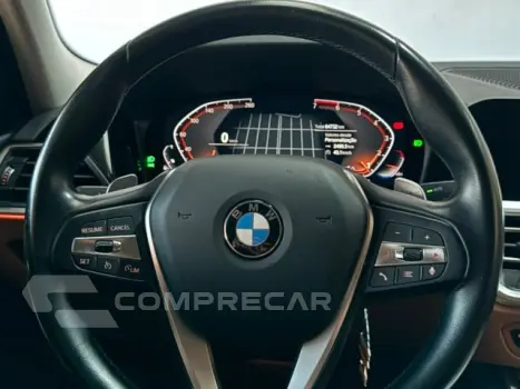 320i - 2.0 16V TURBO GP AUTOMÁTICO