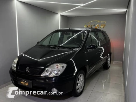 Renault SCÉNIC - 2.0 PRIVILÉGE 16V 4P AUTOMÁTICO 4 portas