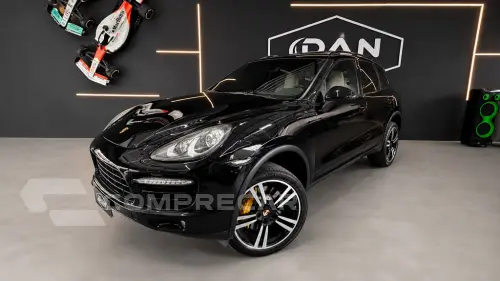 PORSCHE Cayenne 4 portas
