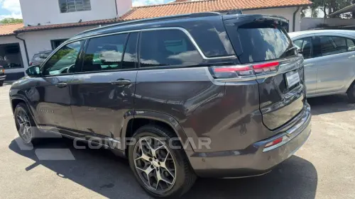 Commander 1.3 16V 4P FLEX T270 OVERLAND TURBO AUTOMÁTICO AT6