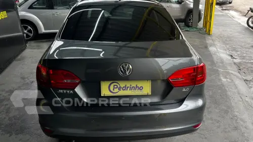 Jetta 2.0 4P FLEX AUTOMÁTICO