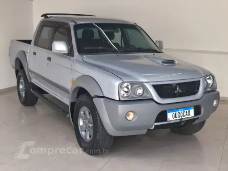 Mitsubishi L200 2.5 GLS Outdoor 4X4 CD 8V Turbo Intercooler 4 portas