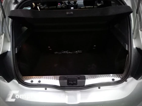 SANDERO 2.0 16V HI-FLEX RS MANUAL