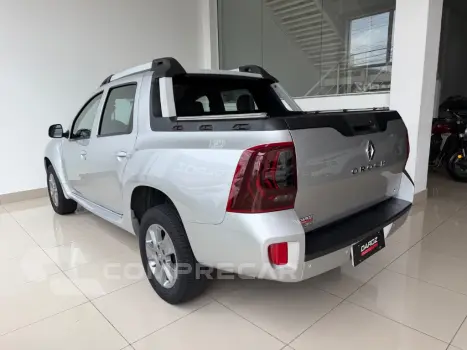 DUSTER OROCH Dyna. 2.0 Flex 16V Aut.