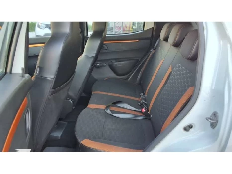 KWID 1.0 12V SCE FLEX OUTSIDER MANUAL