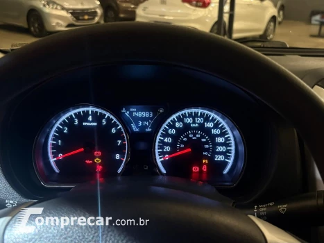 Versa 1.6 16V Flex Sl 4P Manual