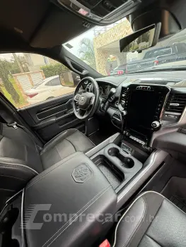 RAM 6.7 3500 Laramie 4X4 CD 6 Cilindros Turbo