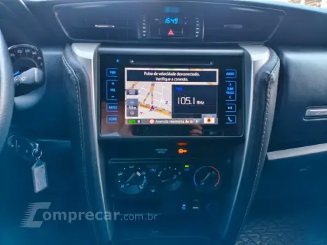 HILUX SW4 2.7 SR 4X2 16V