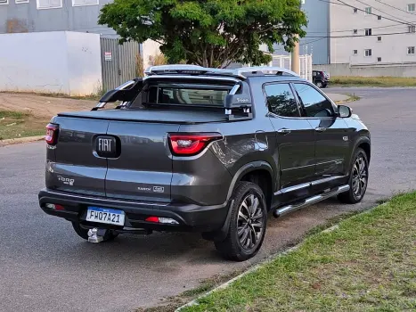 TORO 2.0 16V Turbo Ranch 4WD AT9