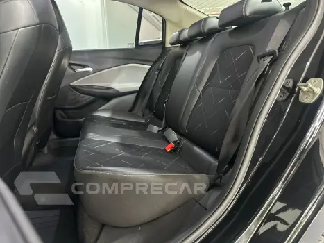 ONIX 1.0 Turbo Plus Premier